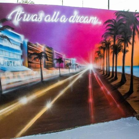 Unique Miami Art Escape W/ Hottub, Arcade & Murals Bagian luar foto